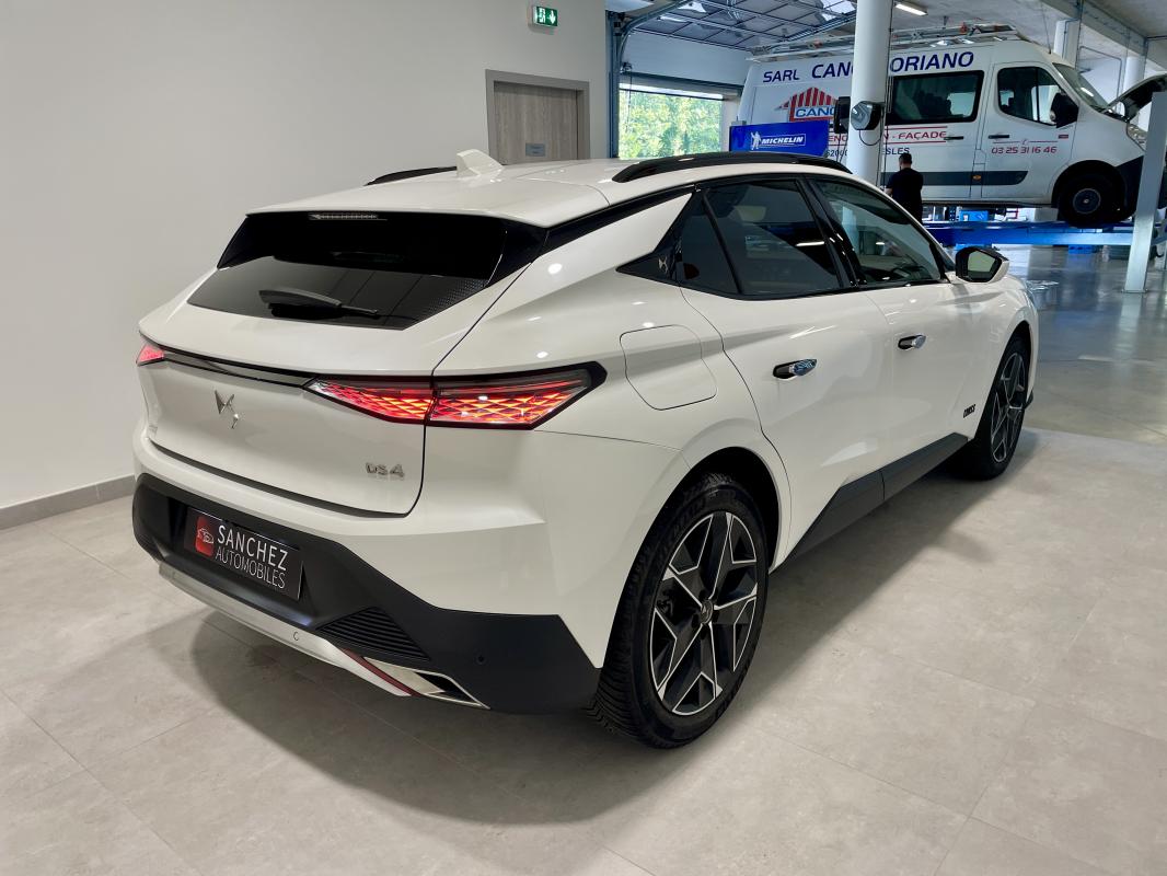 DS DS 4 - DS4 CROSS 1.5 BLUEHDI 130 EAT8 TROCADERO