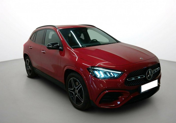 Mercedes Gla - 200 D 8G-DCT AMG LINE SUREQUIPE